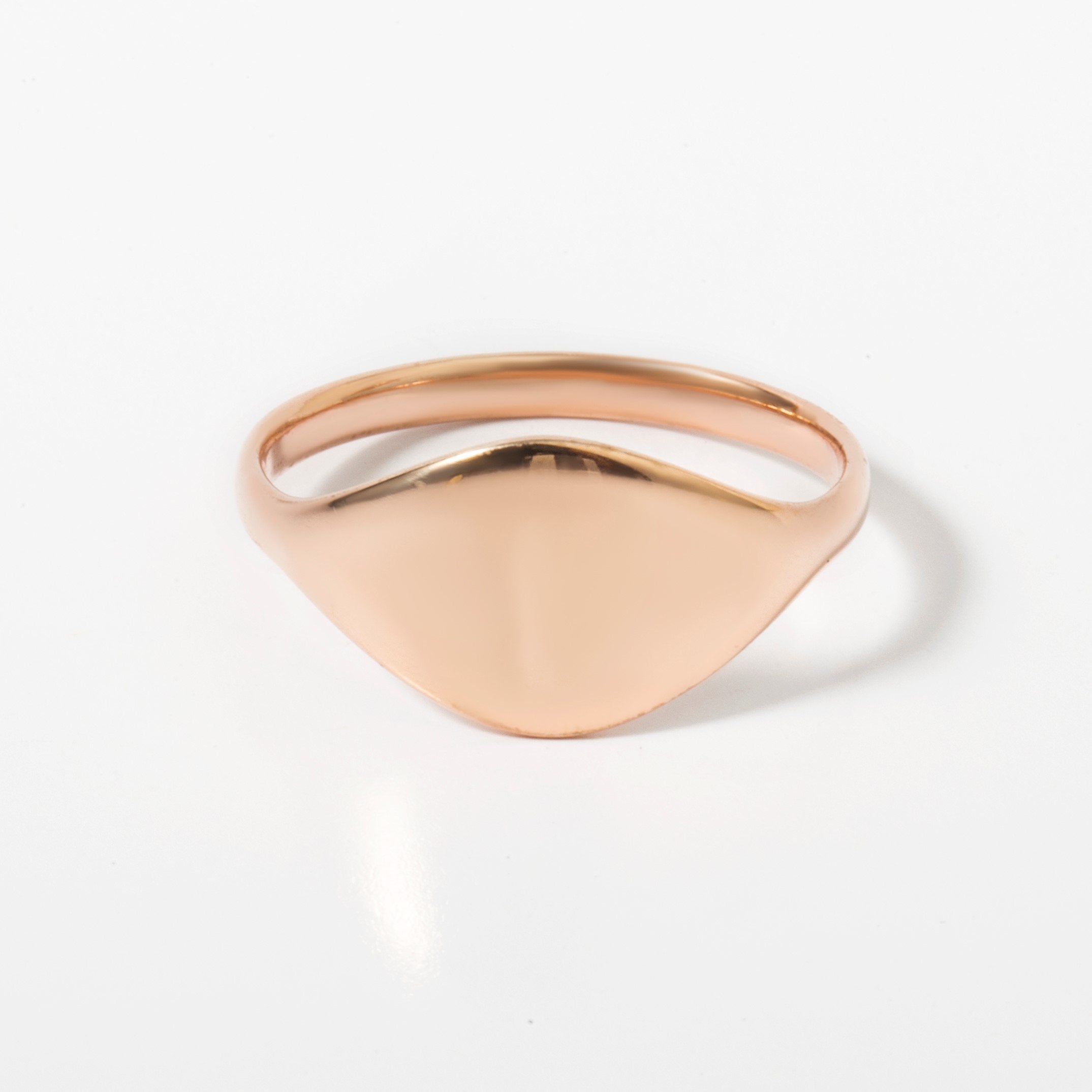 OVAL SIGNET RING - Danelian Jewelry