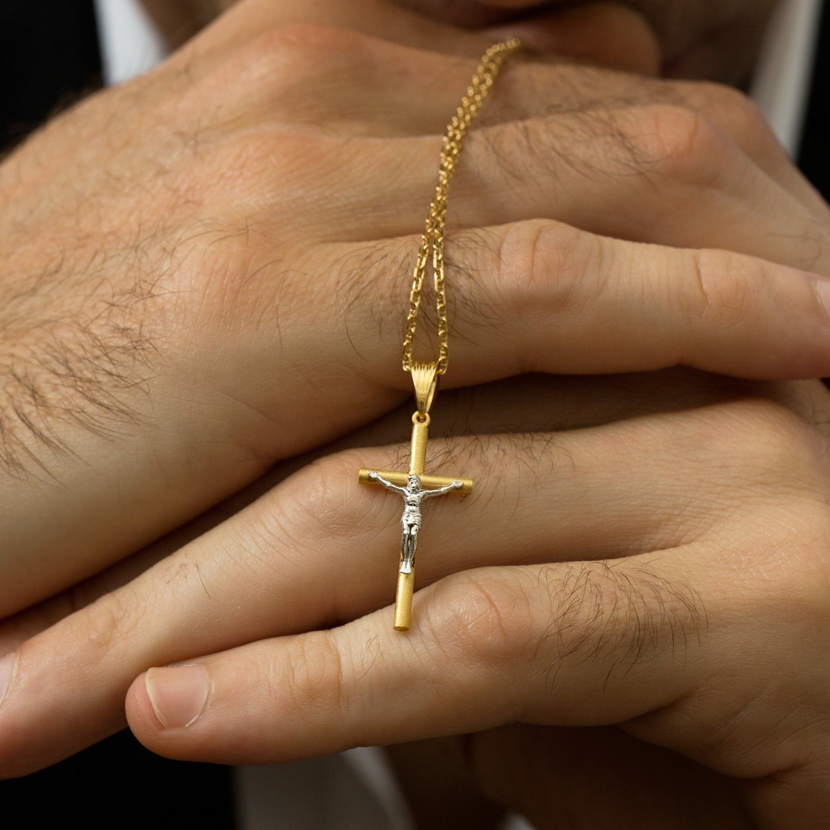 CROSS NECKLACE - Danelian Jewelry