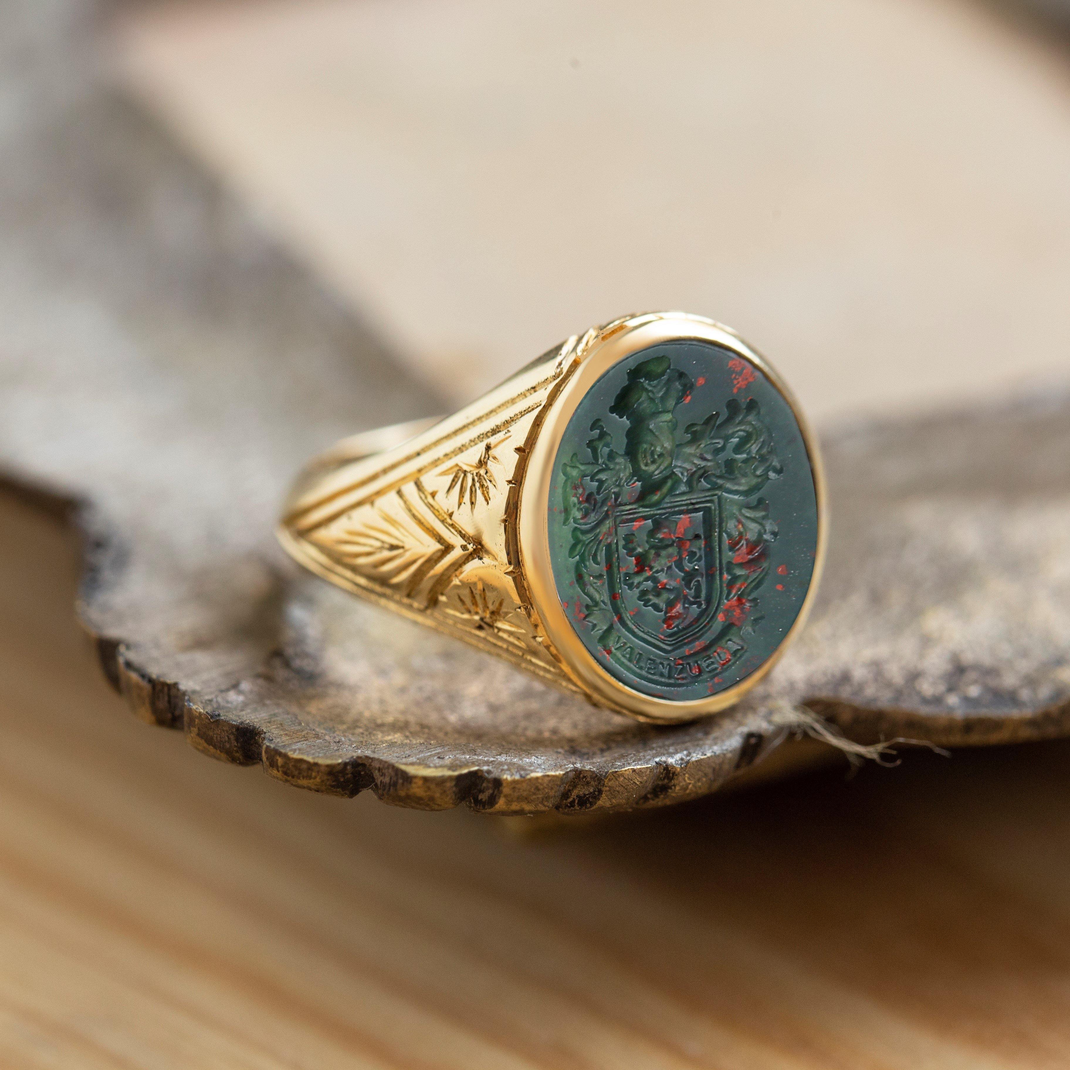 BLOODSTONE VALENZUELA RING - Danelian Jewelry