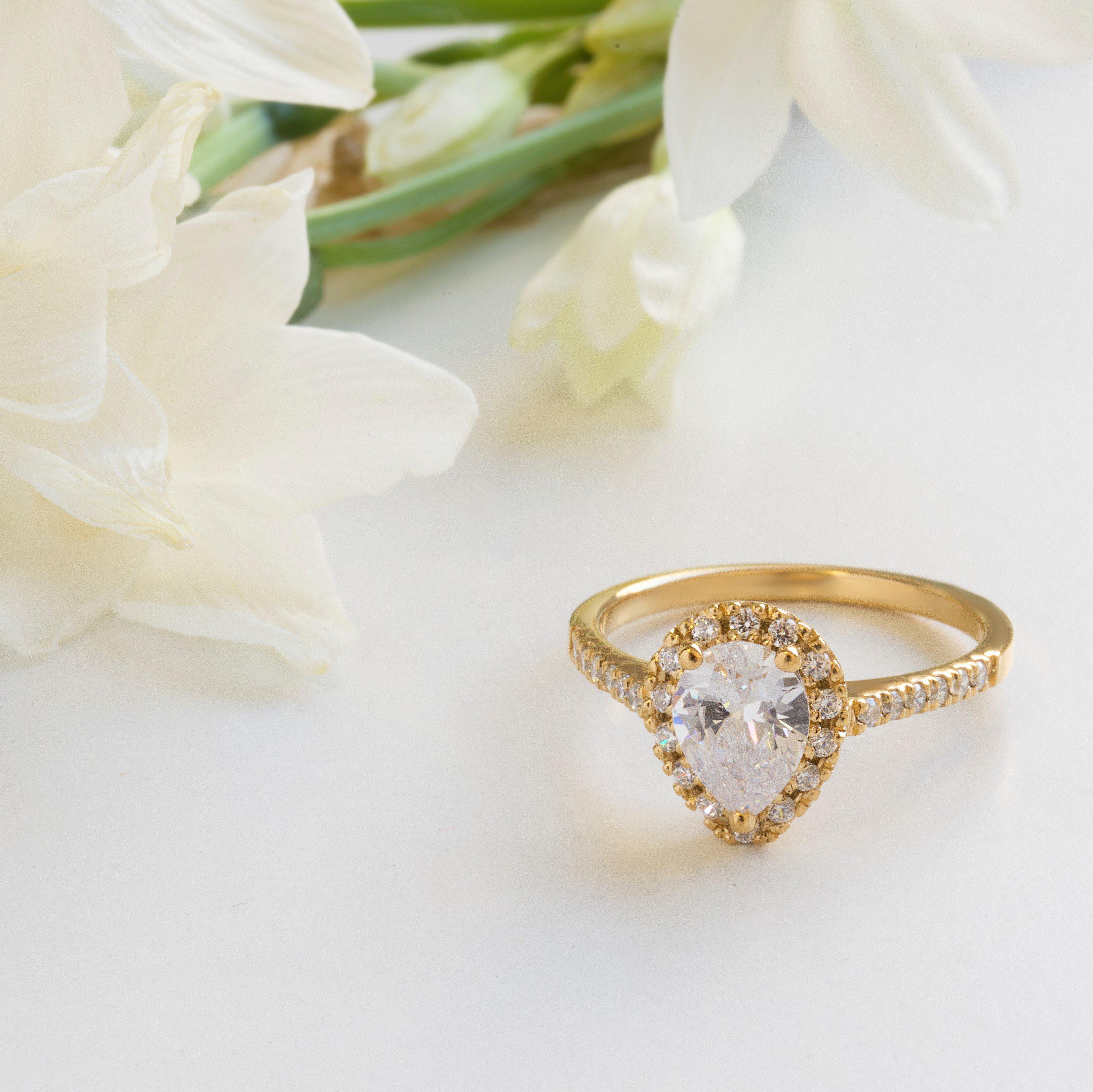 PEAR CUT DIAMOND RING - Danelian Jewelry