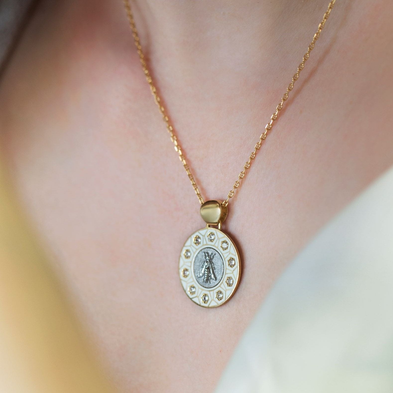 BEE NECKLACE - Danelian Jewelry