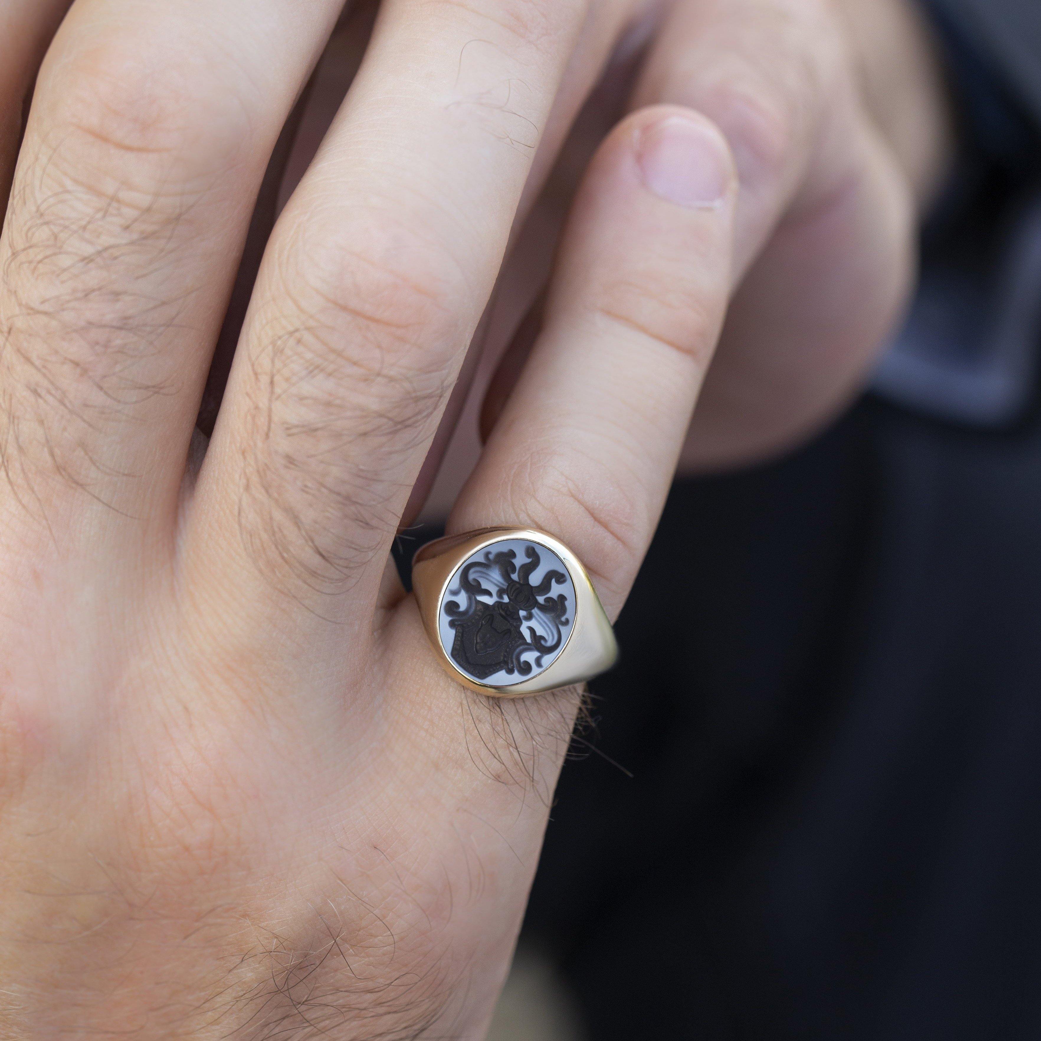 BLUE AND BLACK AGATE RING - Danelian Jewelry