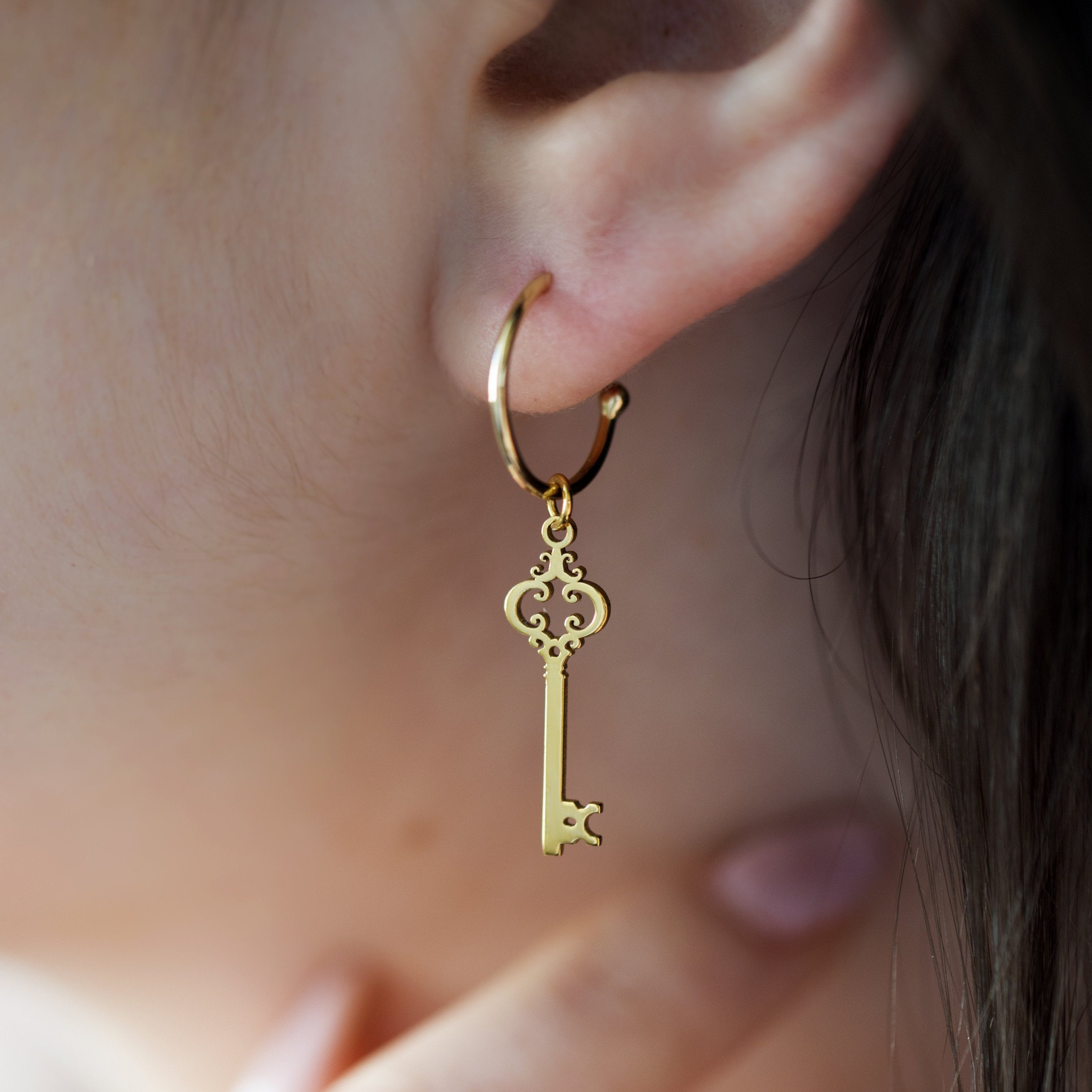 KEY EARRING - Danelian Jewelry