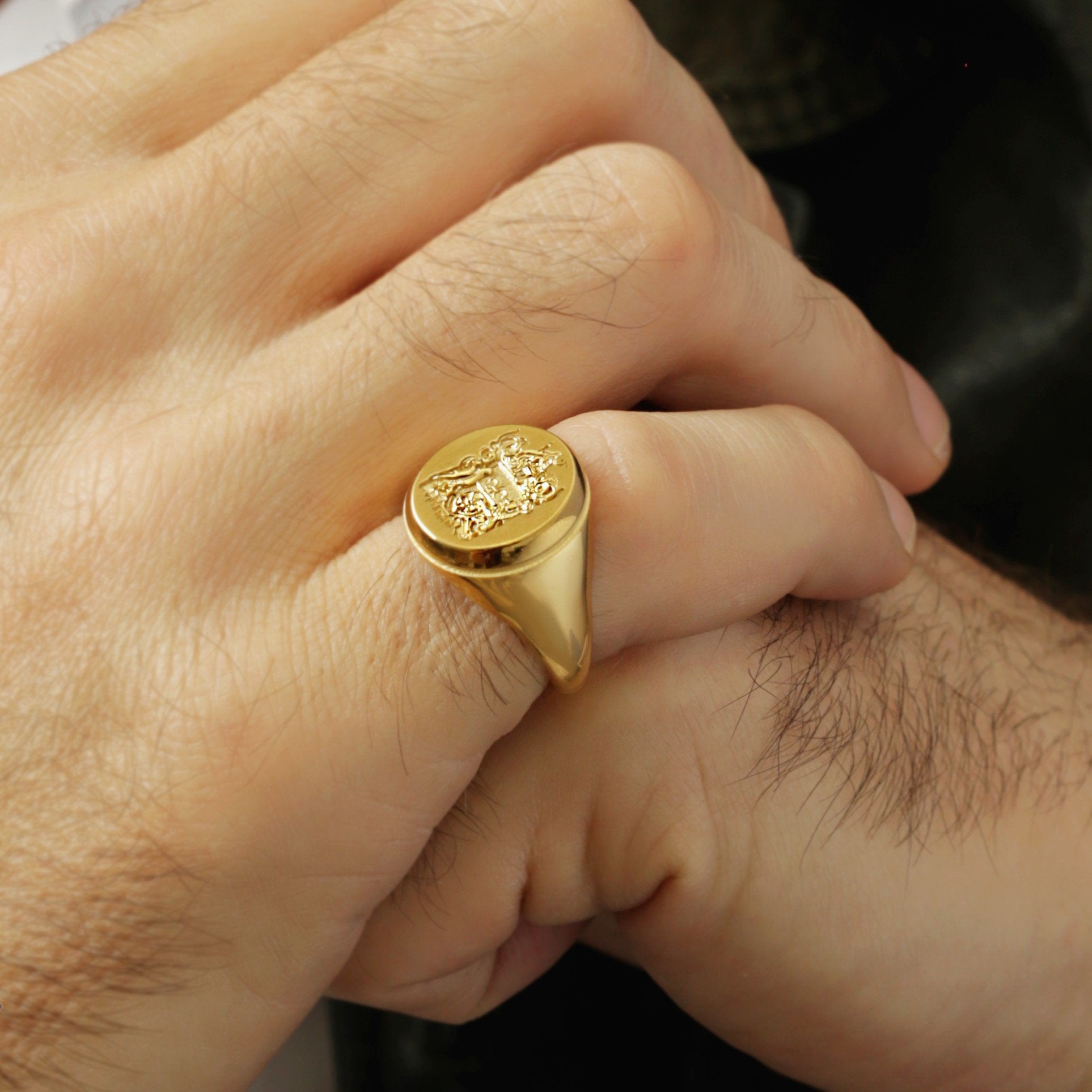 CUSTOM FAMILY CREST RING - Danelian Jewelry