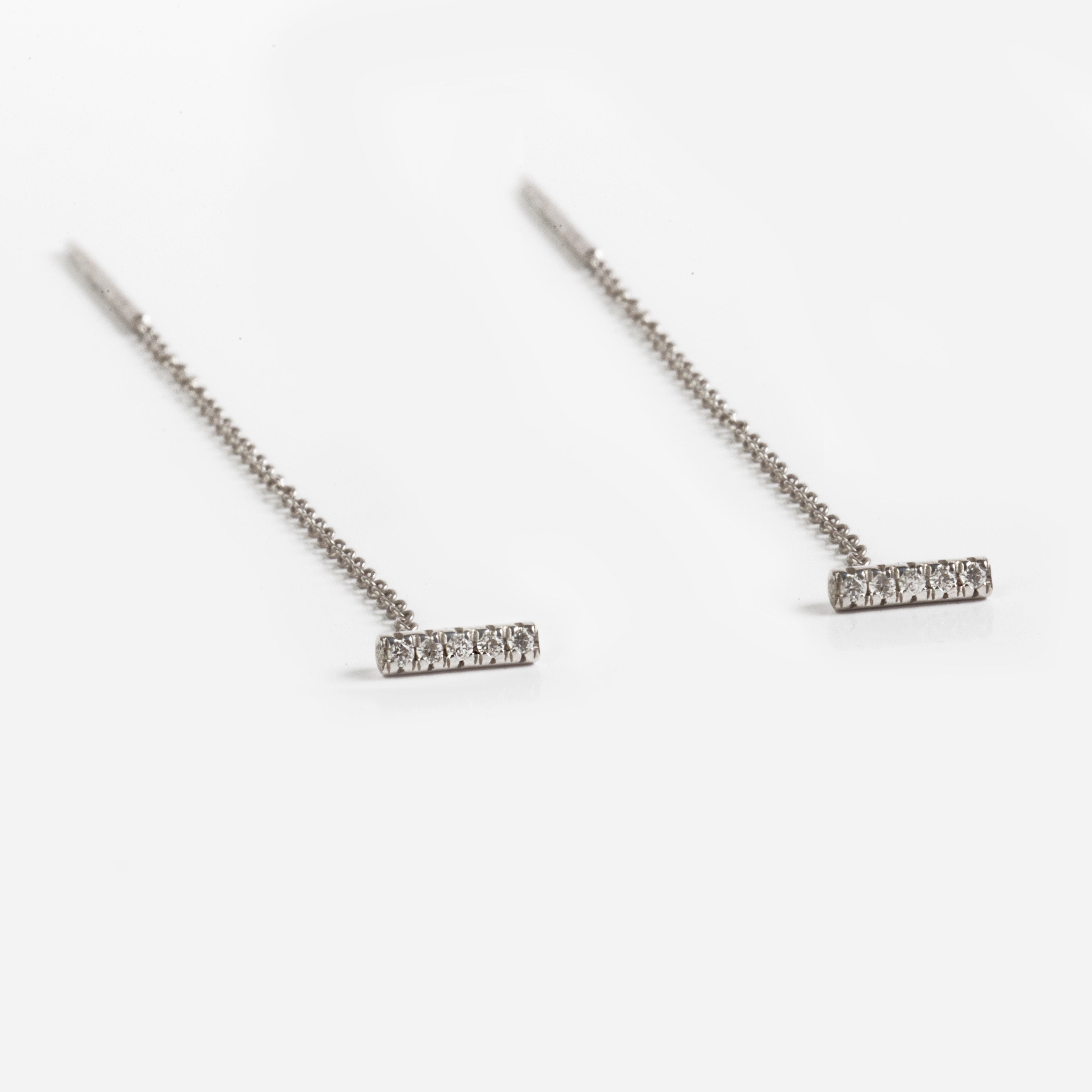 WHITE DIAMOND BAR - Danelian Jewelry