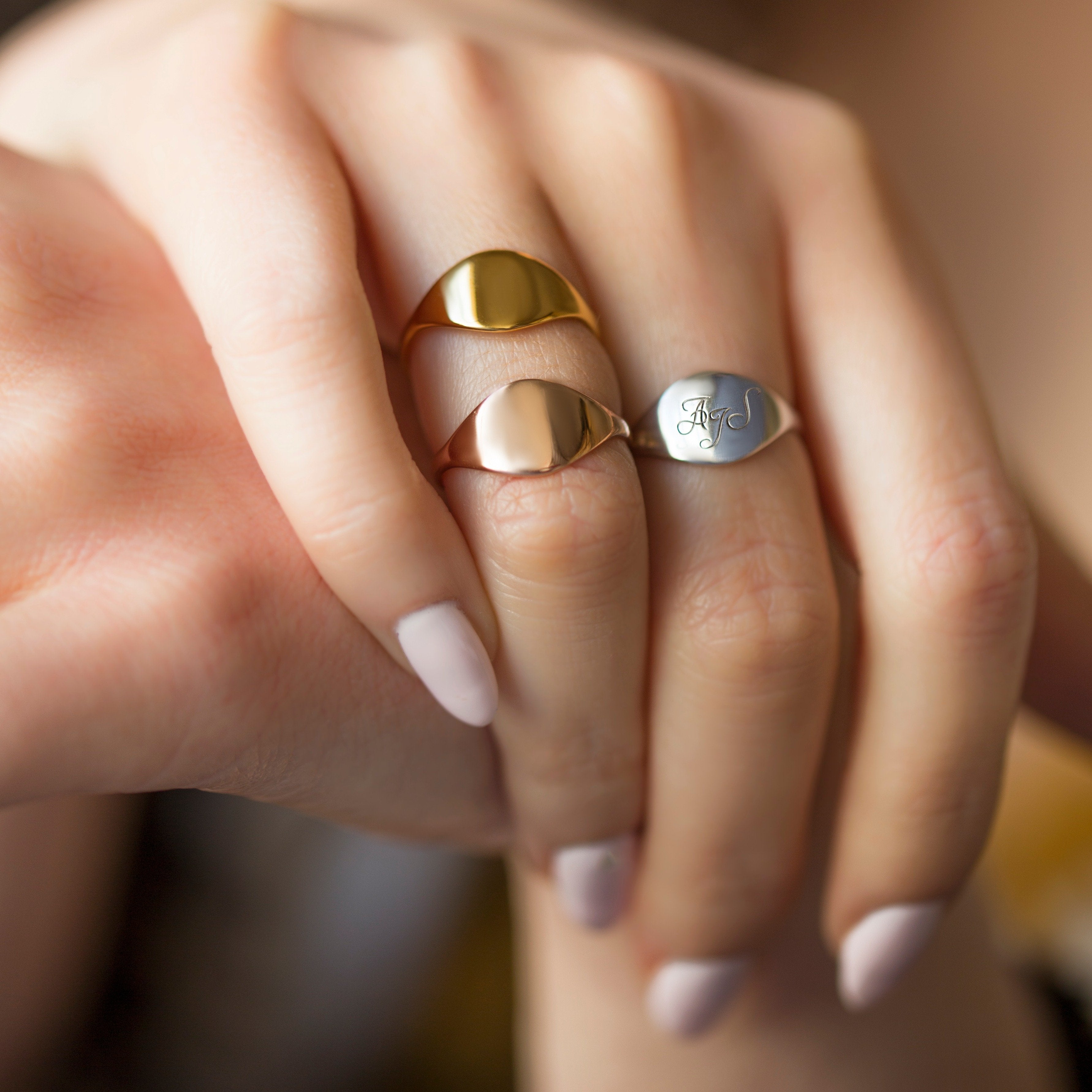 OVAL SIGNET RING - Danelian Jewelry