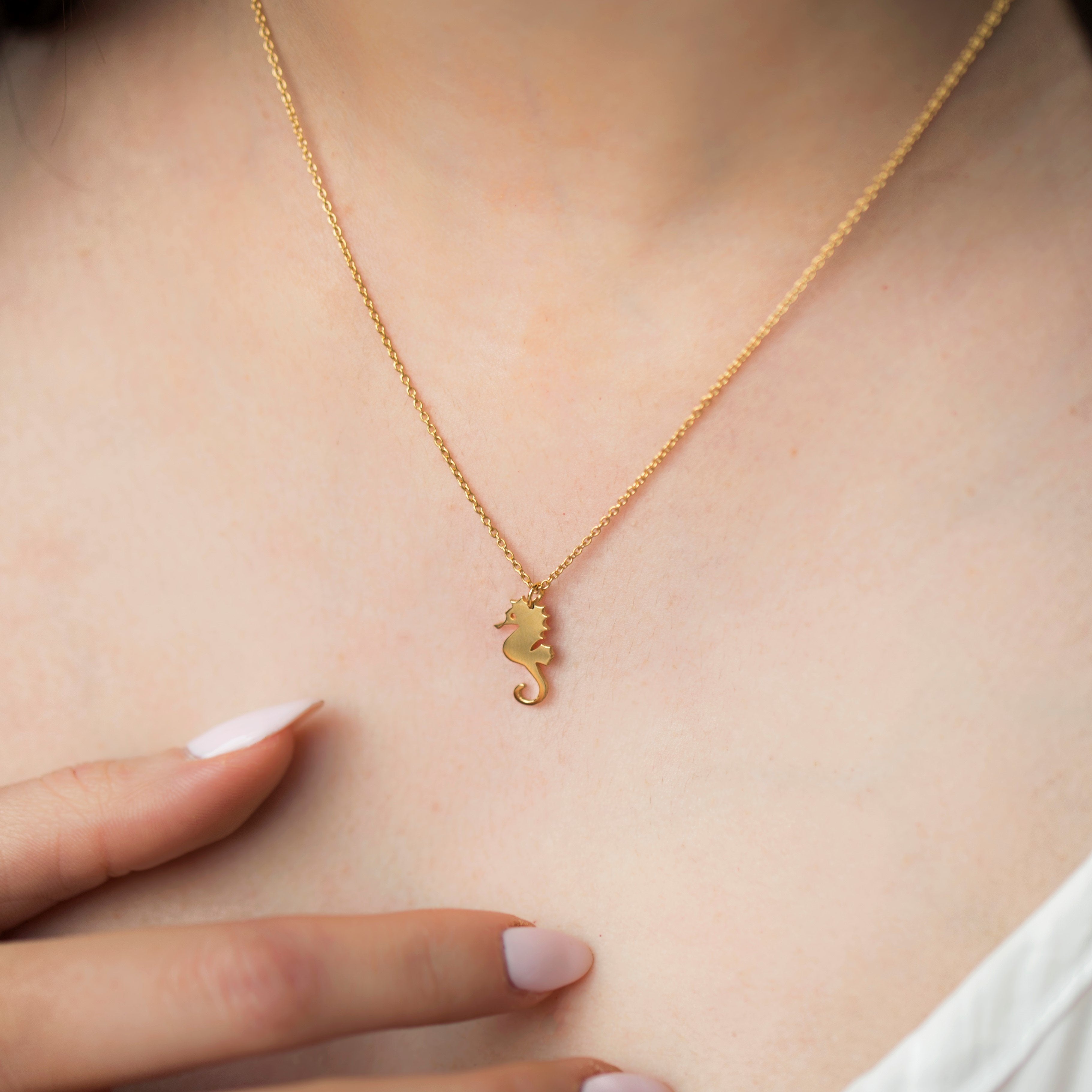 SEAHORSE NECKLACE - Danelian Jewelry