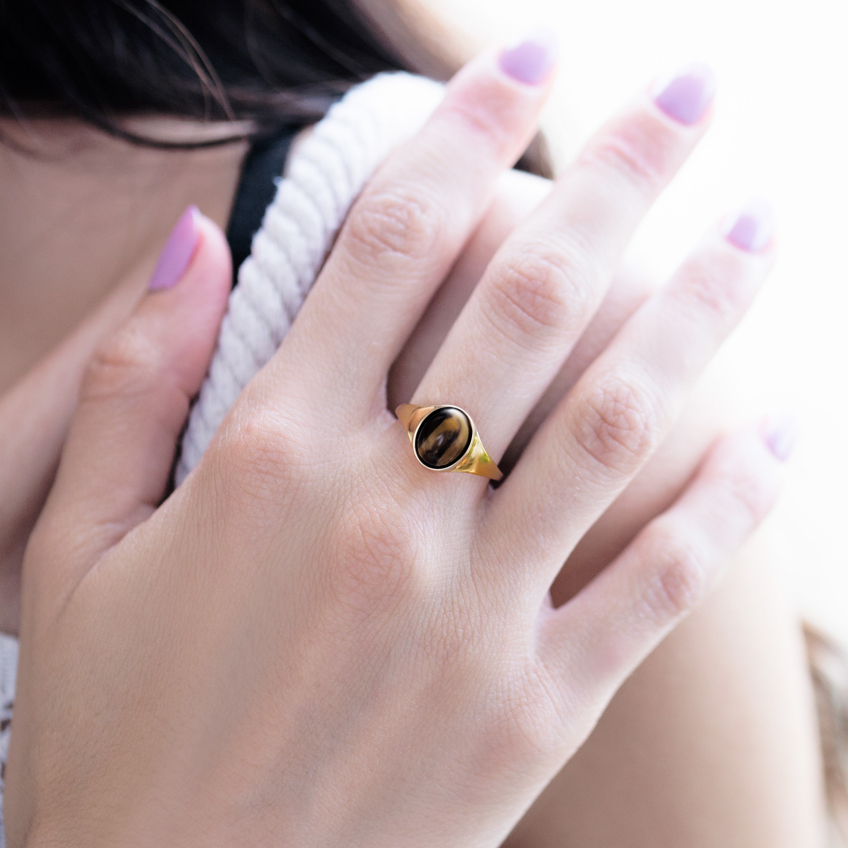 MINIMALIST GEMSTONE SIGNET RING - Danelian Jewelry