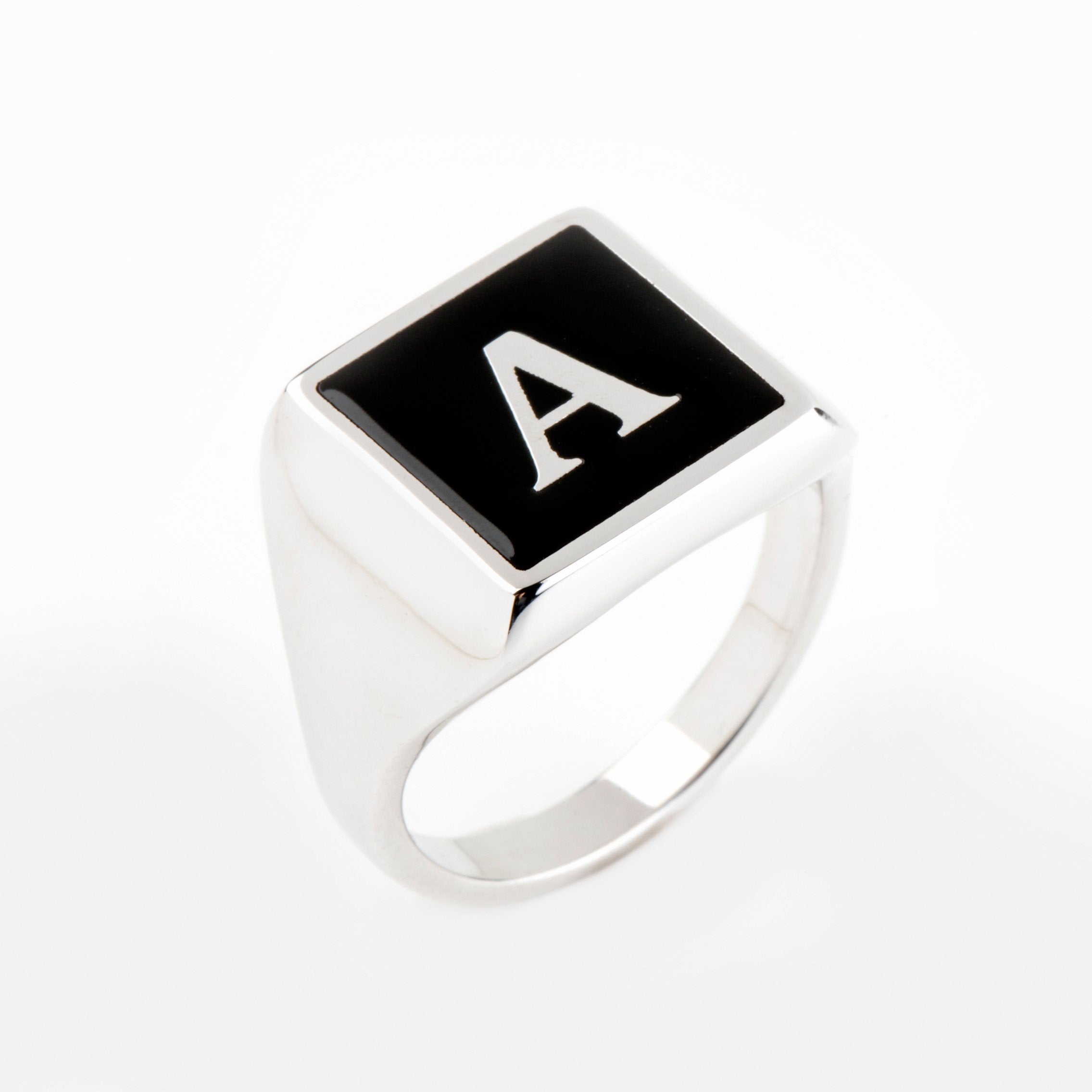 INITIAL RING - Danelian Jewelry