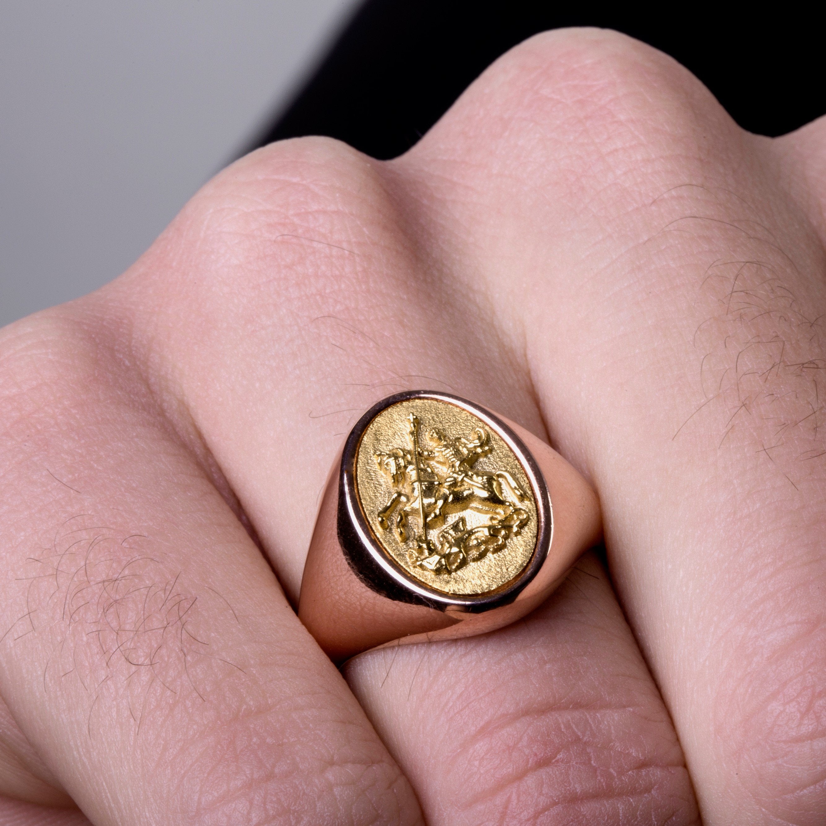 SOVEREIGN RING - Danelian Jewelry