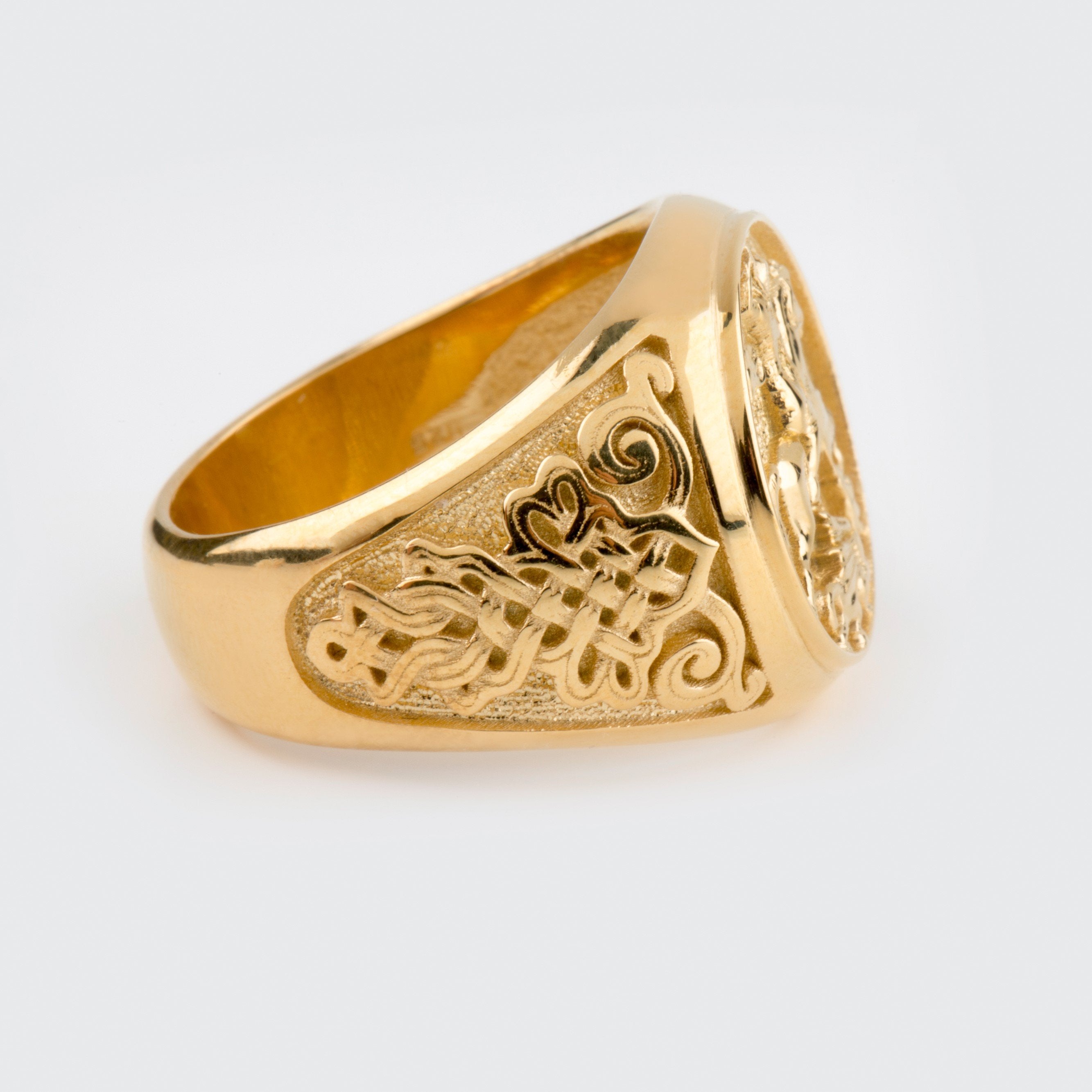 SOVEREIGN RING - Danelian Jewelry