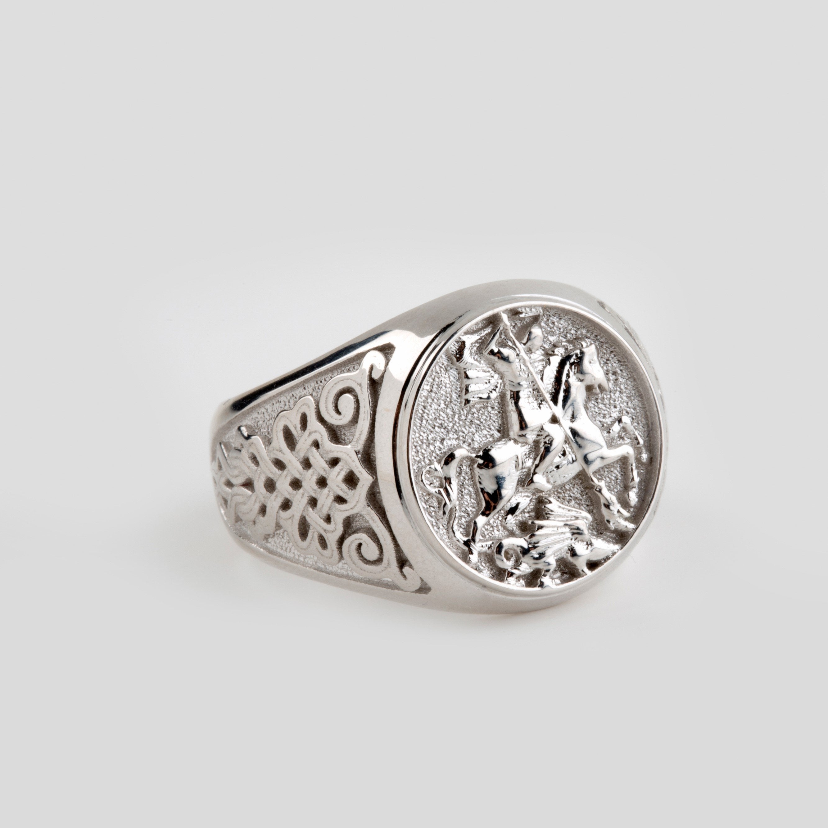 SOVEREIGN SILVER RING - Danelian Jewelry