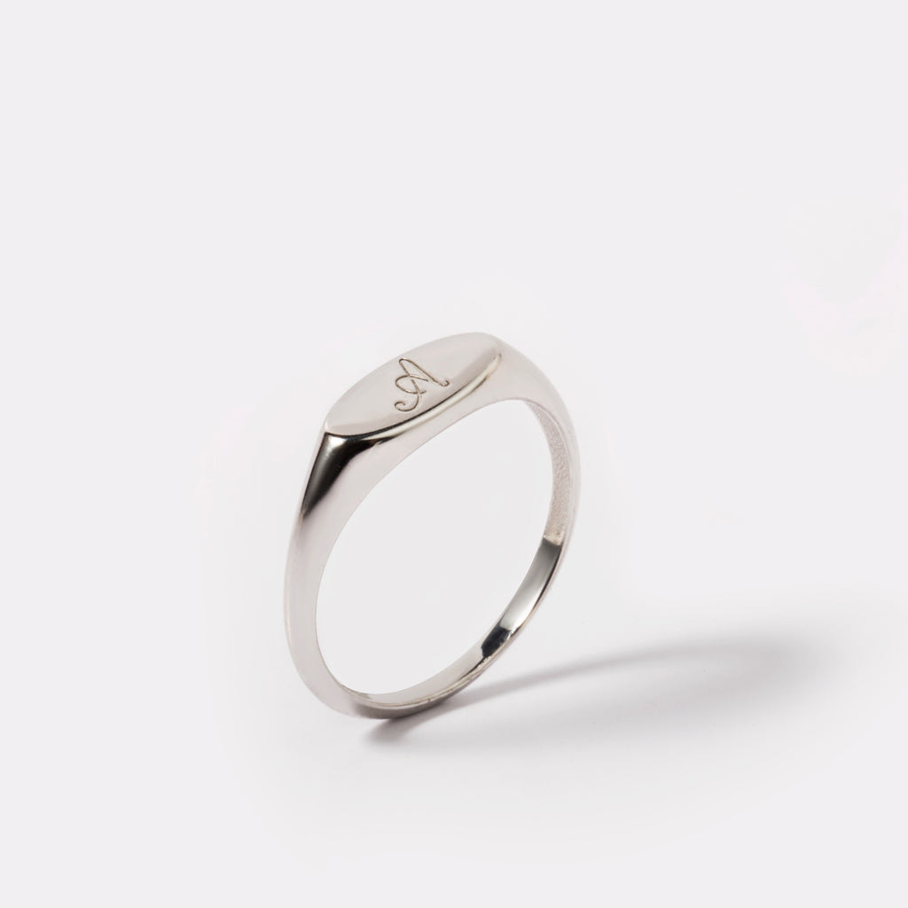 ENGRAVED SIGNET RING - Danelian Jewelry