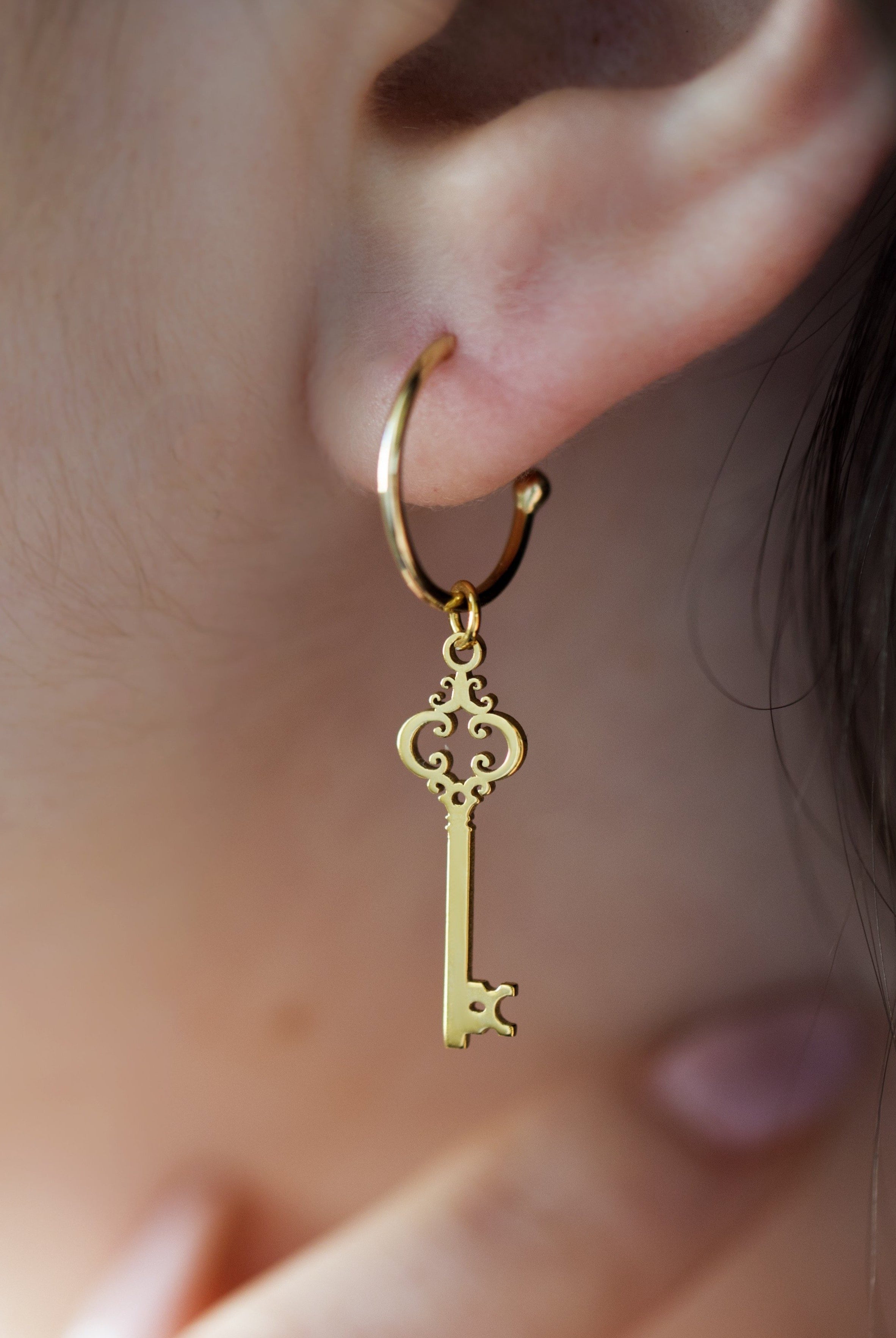 KEY EARRING - Danelian Jewelry