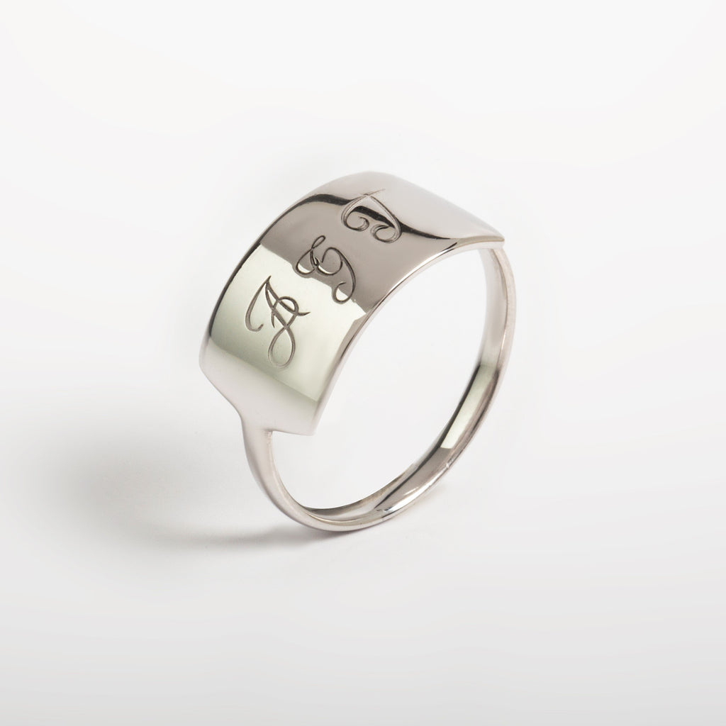 ENGRAVED SIGNET RING - Danelian Jewelry