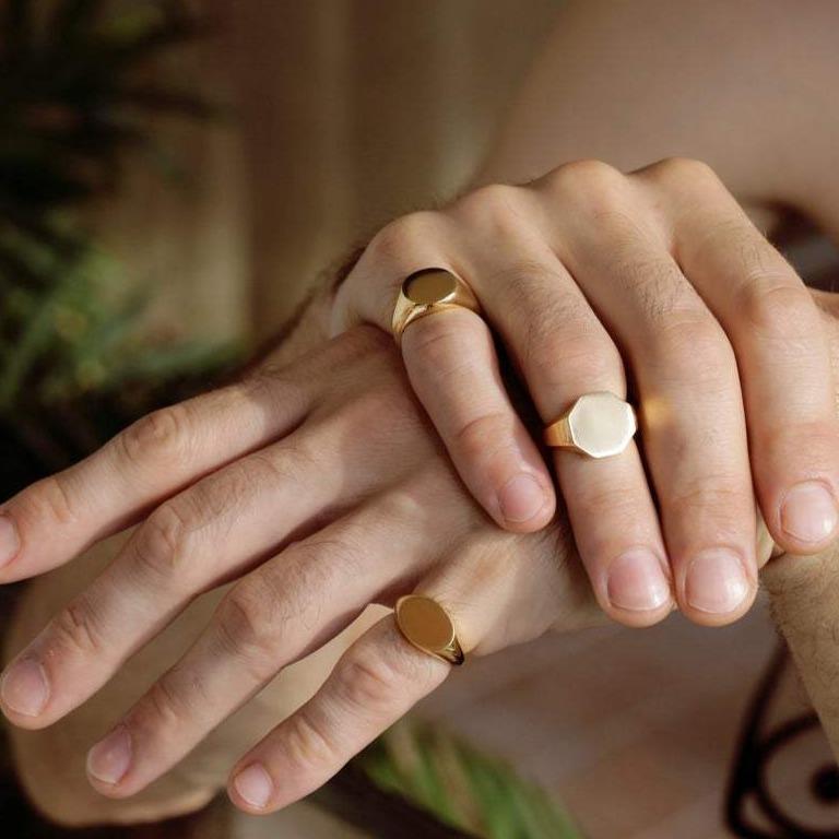 OVAL SIGNET RING – Danelian Jewelry